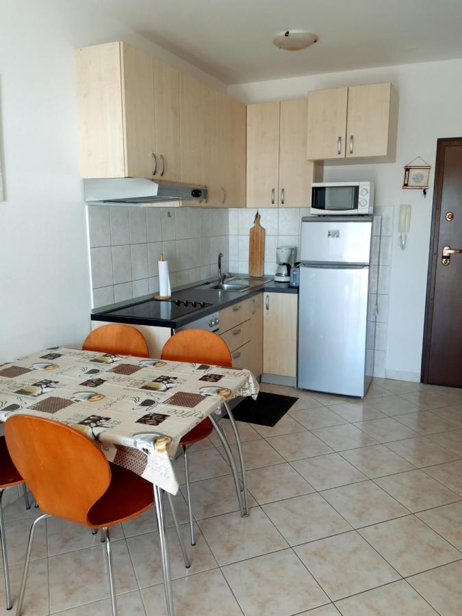 Apartments Mavarcica Trogir Exterior foto
